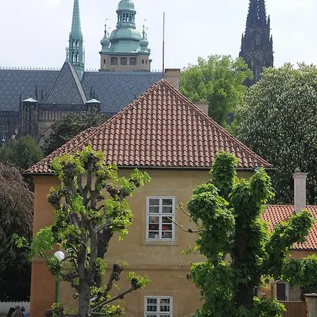 Kajetanka Apartment
